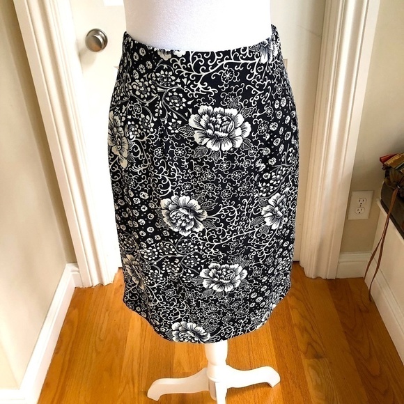 Y2K Skirt Pencil Rayon Black & White Floral Midi Jacqueline Ferrar Vintage (10) - Picture 1 of 8
